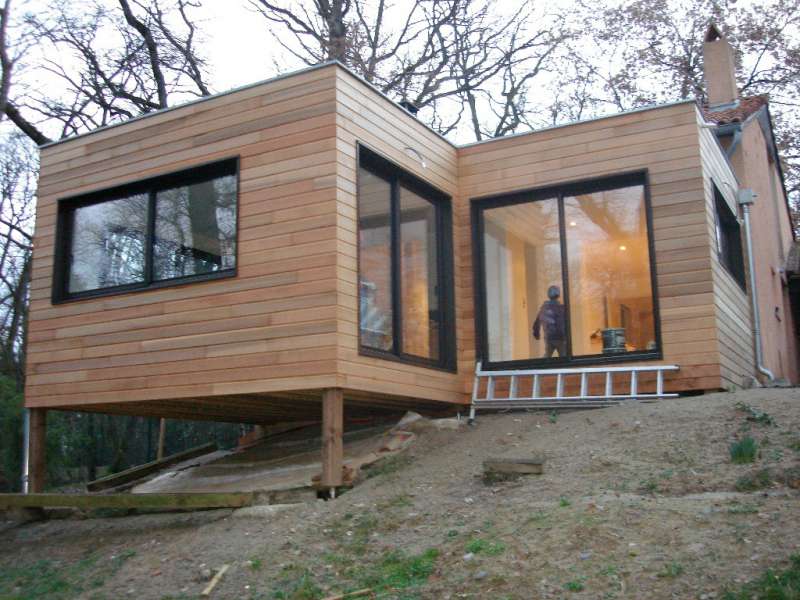 Extension bois sur un terrain en pente - Sarl Ambiances ...