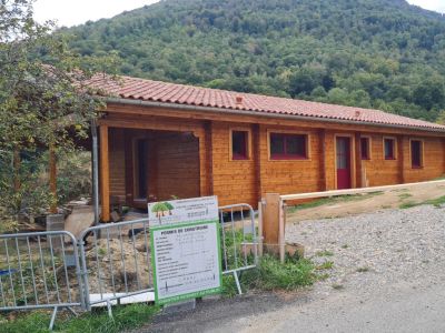 Maison bois massif à l’entrée de Ganac en Ariège